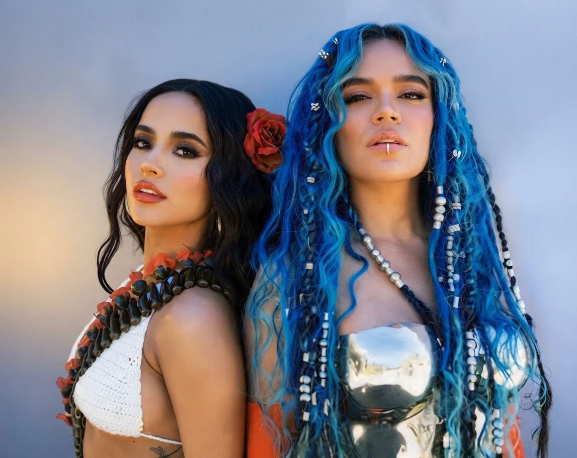 Karol G sorprende a Becky G con emotivo gesto en Nueva Jersey