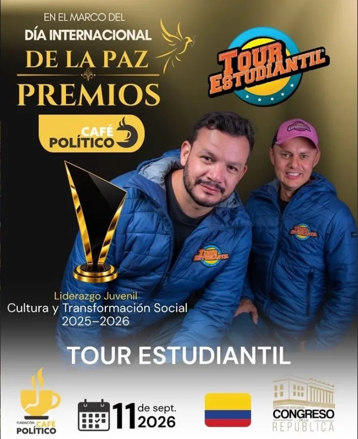 Tour Estudiantil gana el Premio Café Político 2026